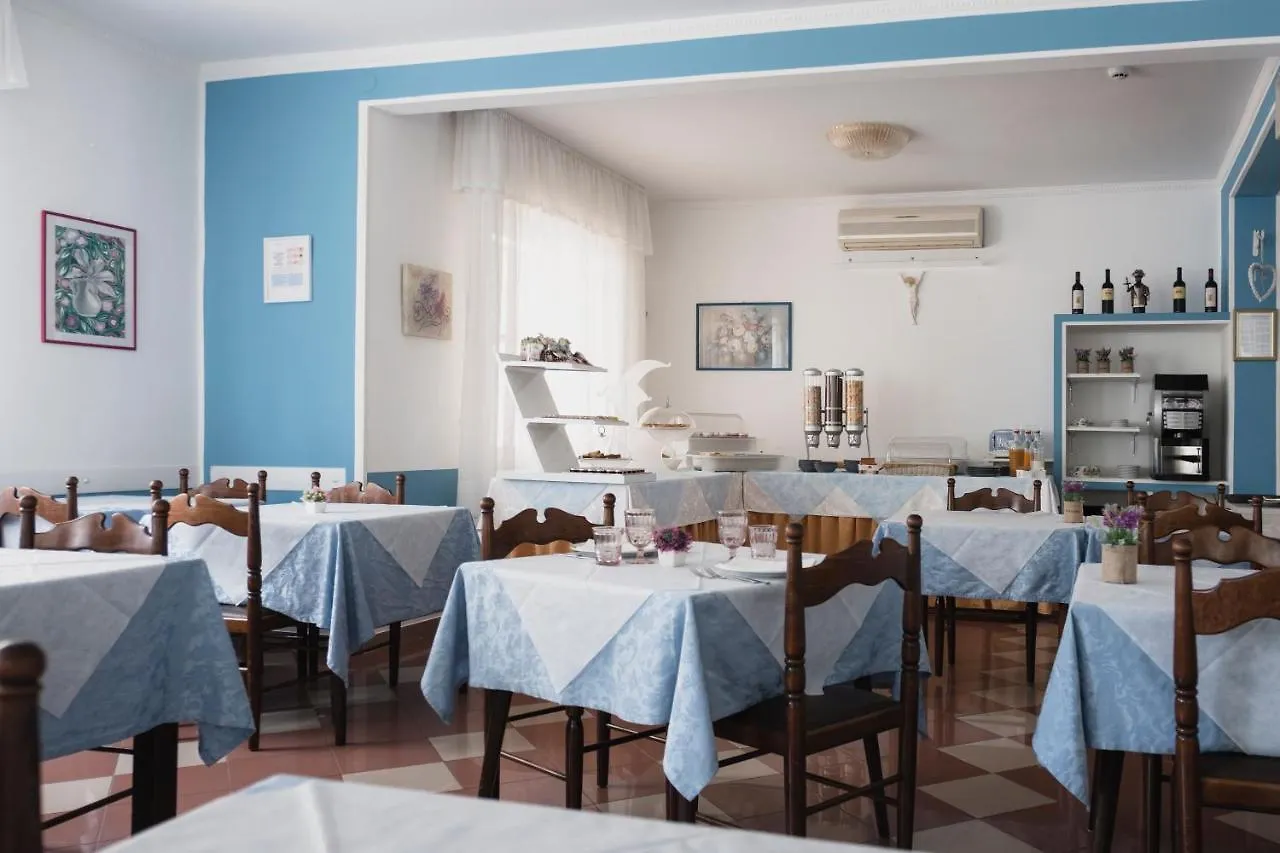**  Hotel Cheri Rimini Italy