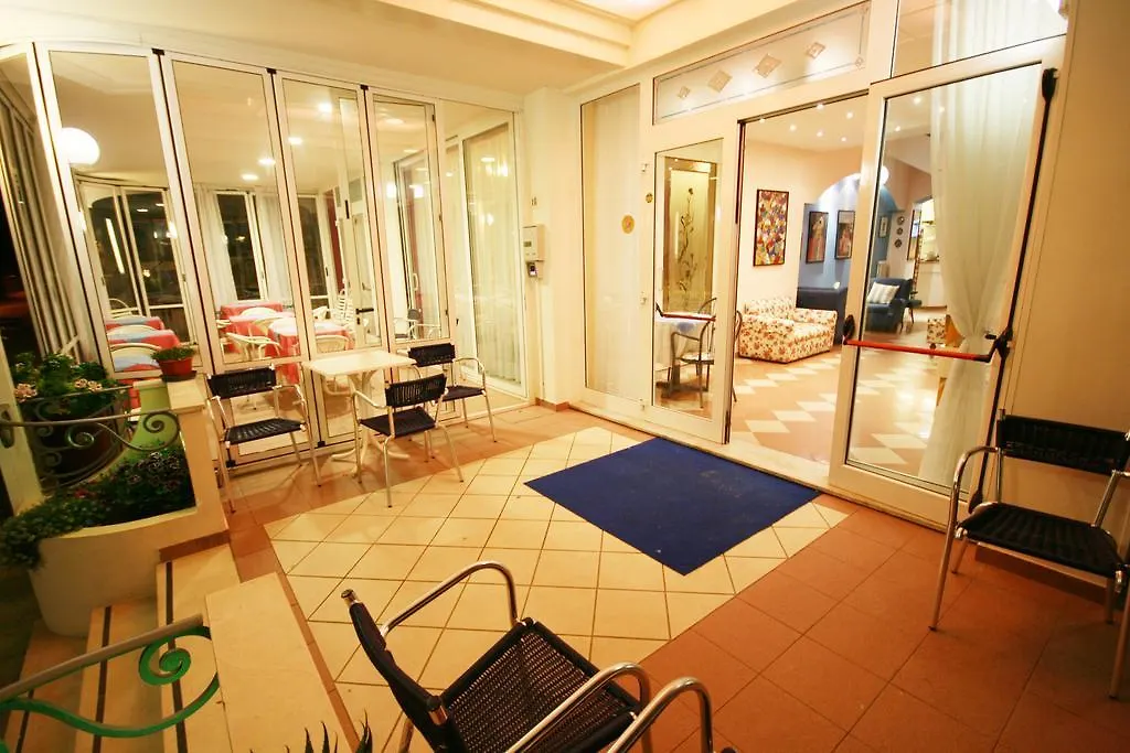 Hotel Cheri Rimini